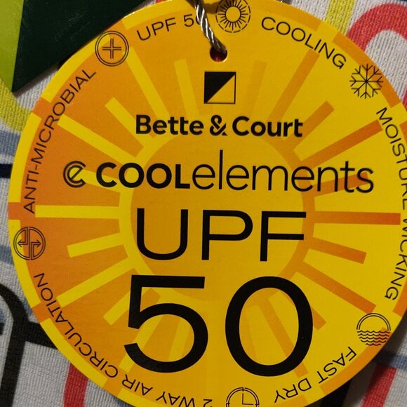 Multicolor Geometric Print Women's Top - Picture 3 of 6